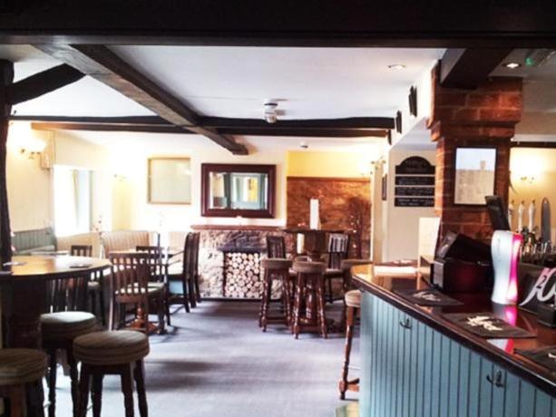 Shoulder Of Mutton Hotel Milton Keynes Buitenkant foto