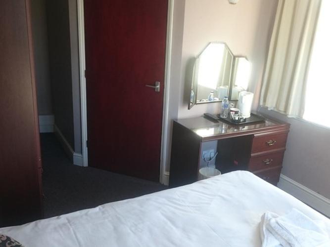 Shoulder Of Mutton Hotel Milton Keynes Buitenkant foto