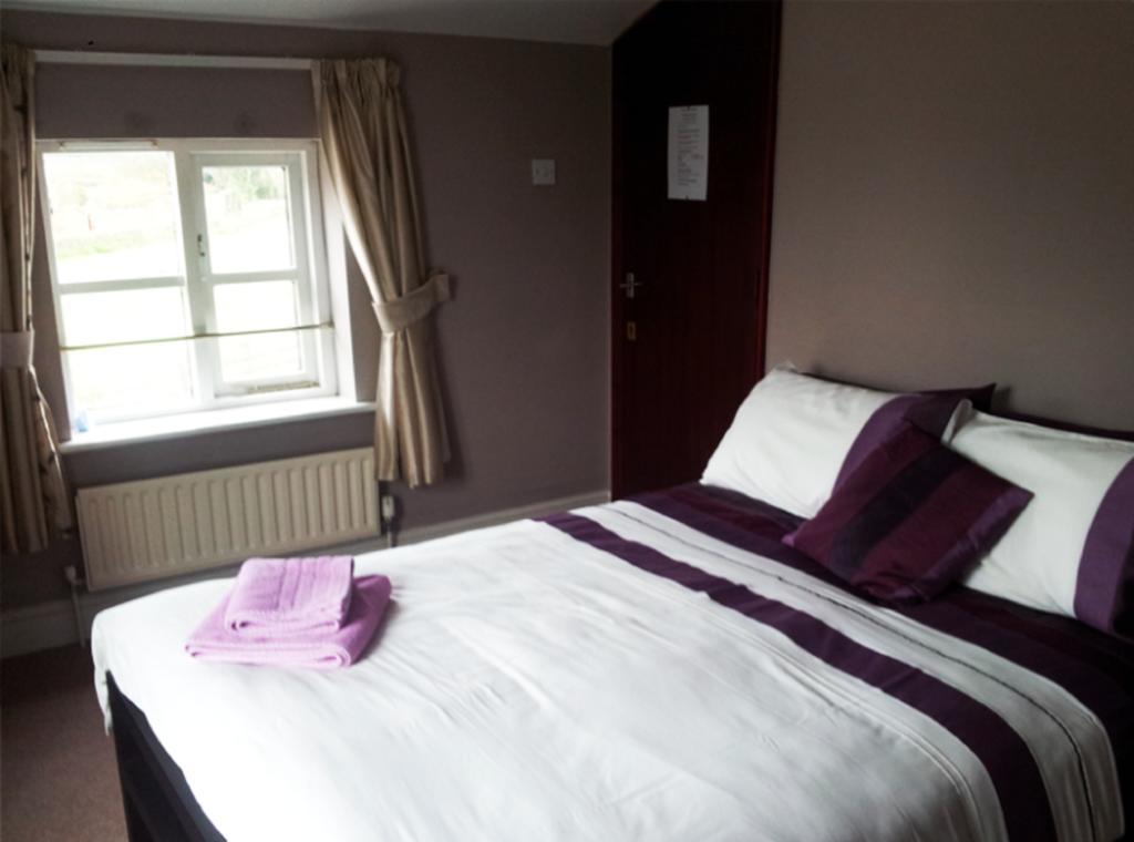 Shoulder Of Mutton Hotel Milton Keynes Buitenkant foto