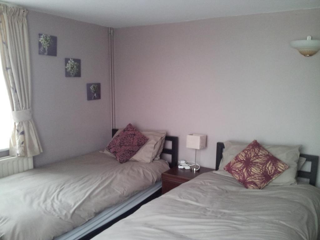 Shoulder Of Mutton Hotel Milton Keynes Kamer foto